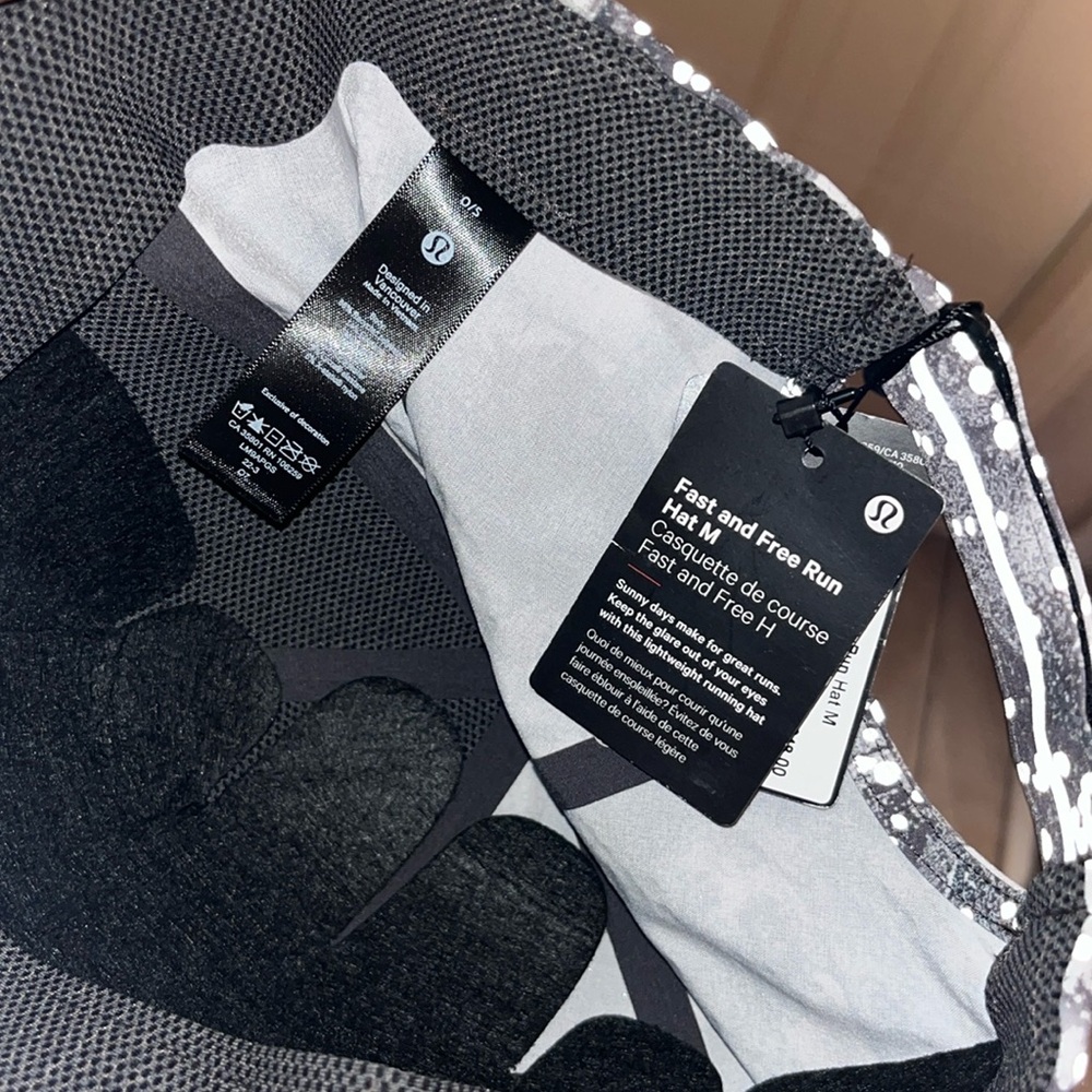NWT LULULEMON HAT